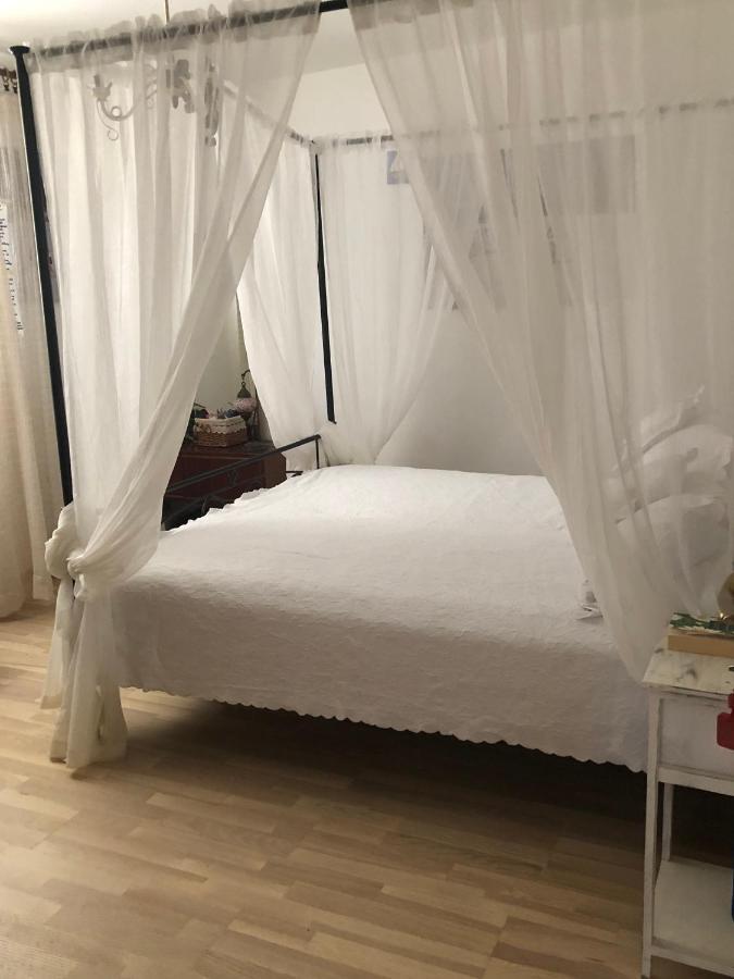 Apartmani Maretimo Примоштен Екстер'єр фото